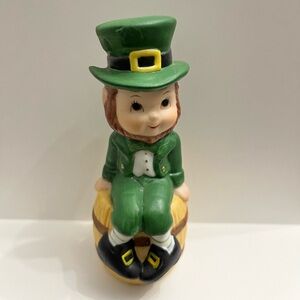 leprechaun  figurine Lefton 5”